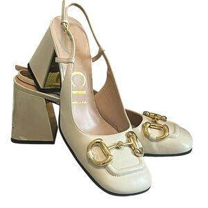 Gucci Cream Slingback Heel Shoes with Gold Horsebit Accents